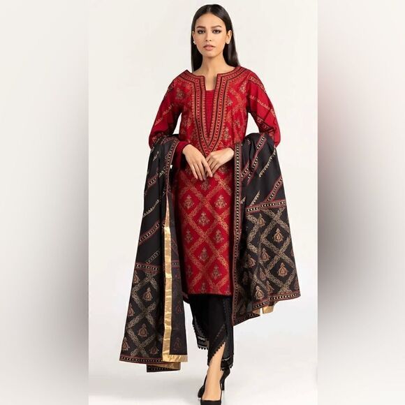 GulAhmed Ideas Pret 
Printed Cambric Shirt With Lawn Dupatta 2PC - Picture 1 of 6